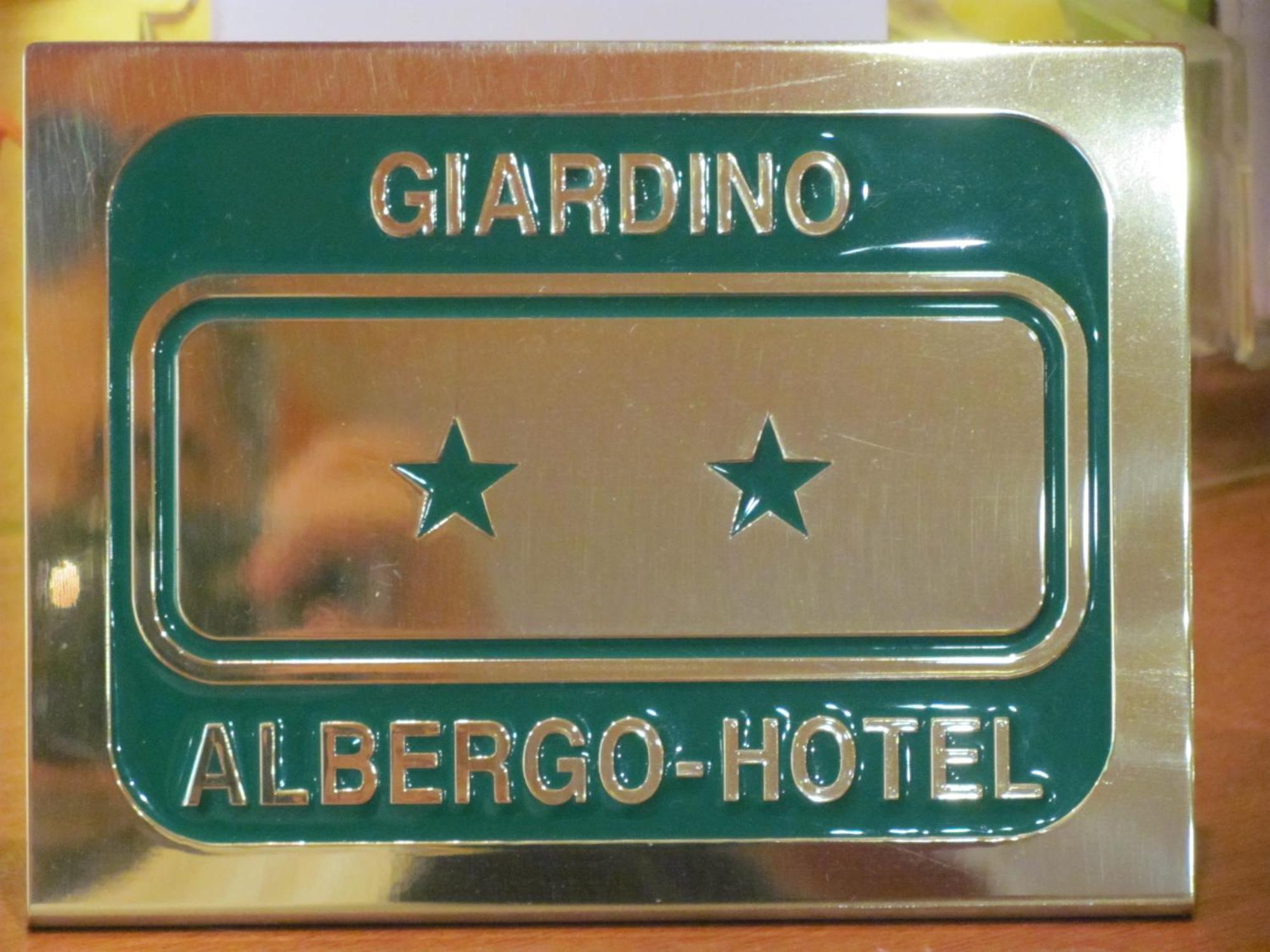 Albergo Hotel Giardino Desio Buitenkant foto